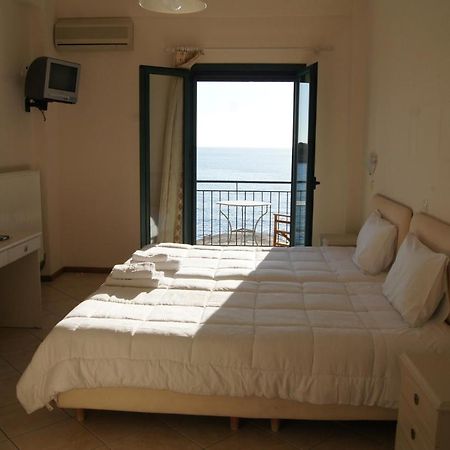 Gorgones, Sea-Front, Great View Aparthotel Kardhamili Ngoại thất bức ảnh